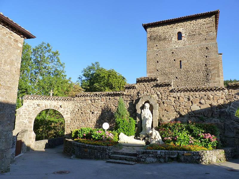 Auvergne : Saint-Romain d'Ay