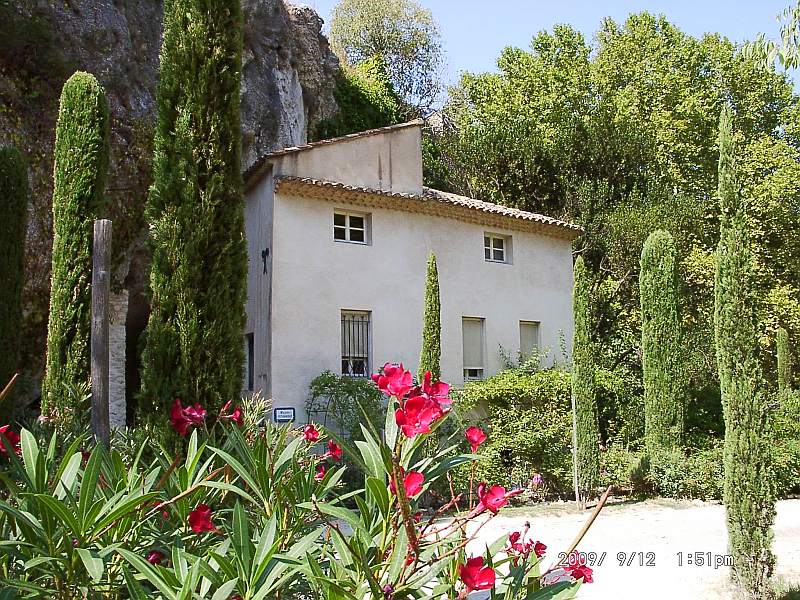 Provence : Fontaine-de-Vaucluse